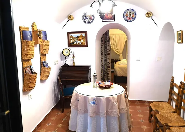 Cueva La Kililla
